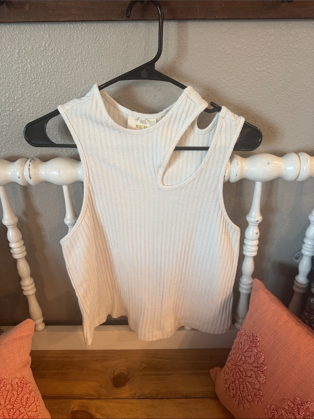 Anthropologie Cream Ribbed Asymmetrical women’s Cutout Tank XL